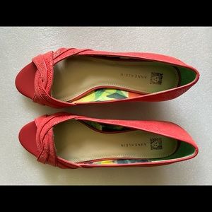 Anne Klein Peach Open Toe Shoes New